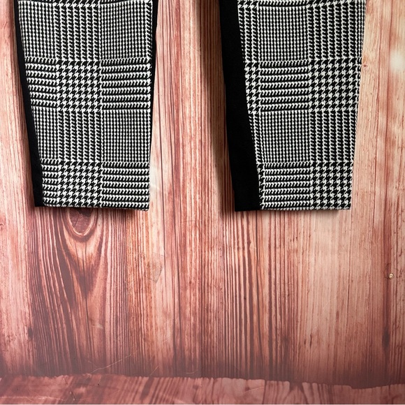 INC Black Houndstooth Front Ponte Knit Leggings - Picture 5 of 9